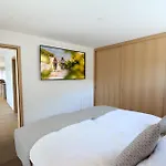 Vino Veritas 4*