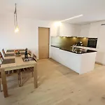 Vino Veritas